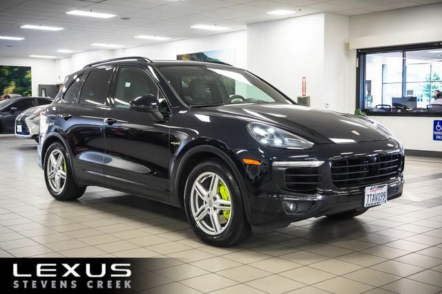 2016 Porsche Cayenne E-Hybrid